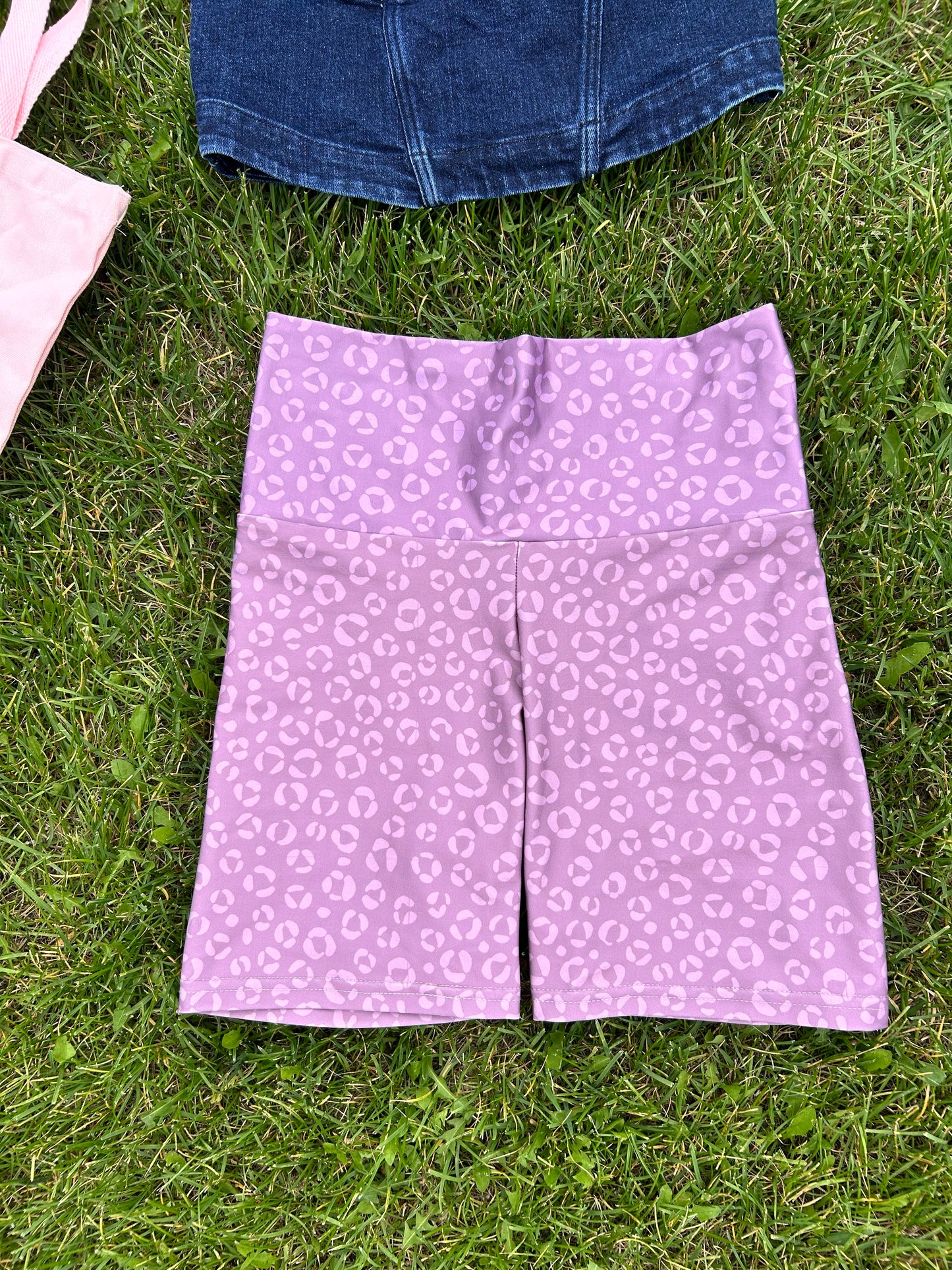Mauve-A-Licious yoga shorts 🇨🇦