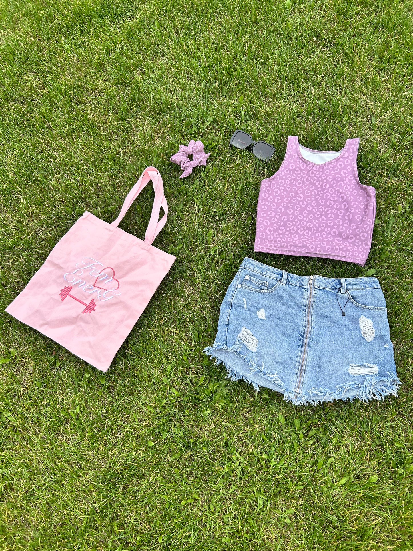Mauve-A-Licious athletic crop tank 🇨🇦