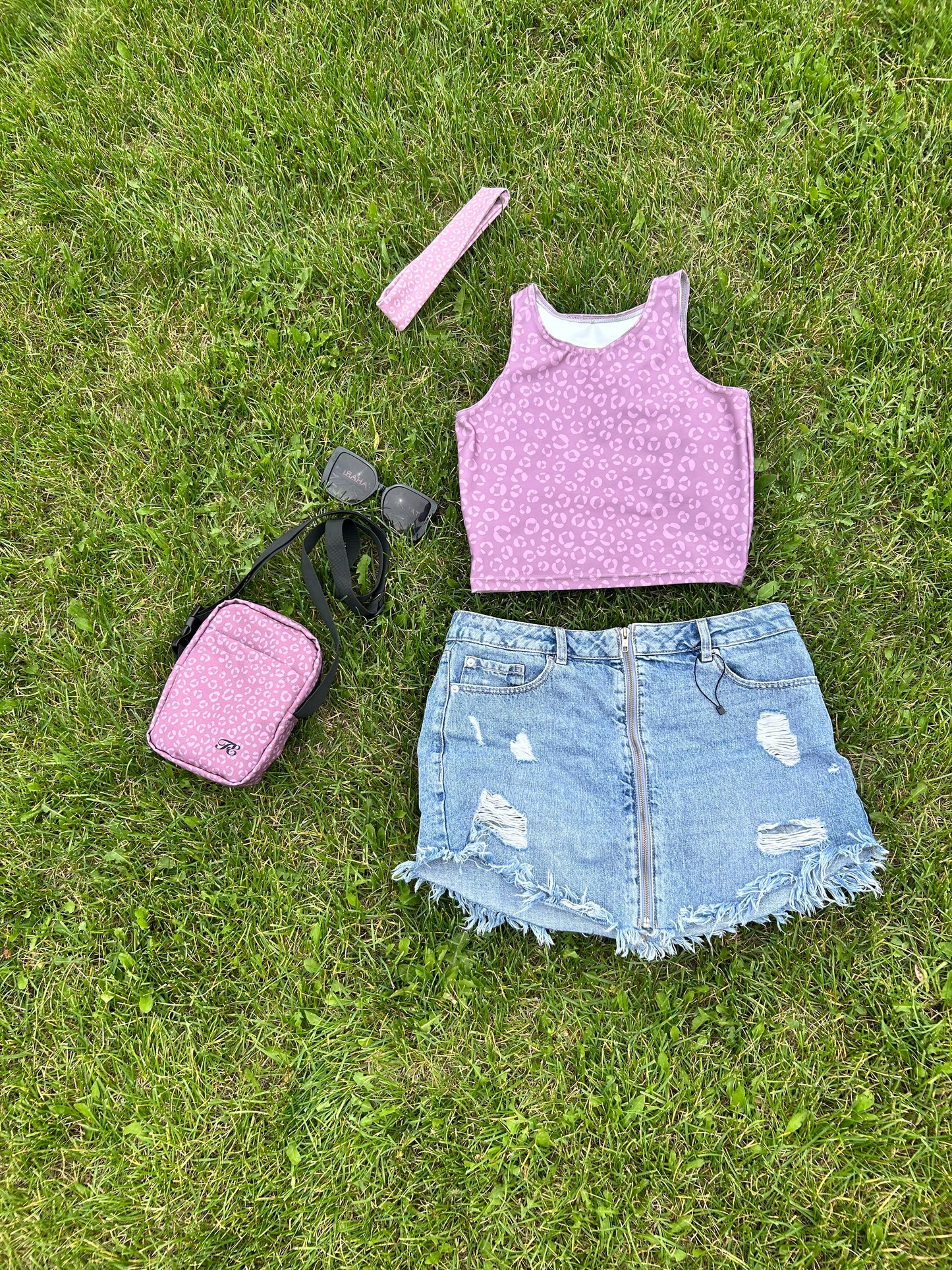 Mauve-A-Licious athletic crop tank 🇨🇦