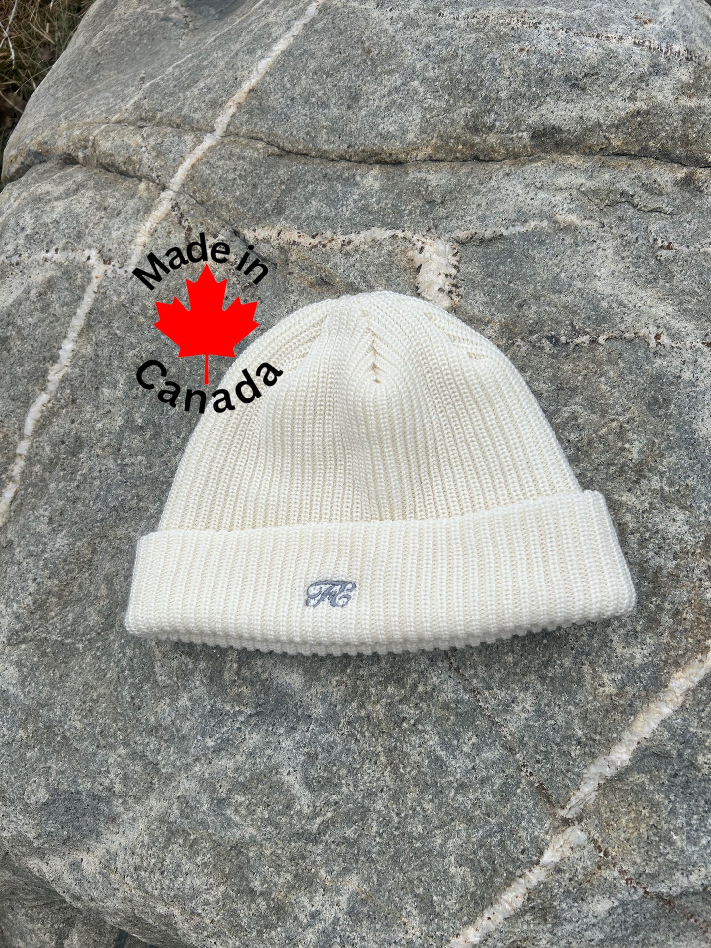 FE BEENIE