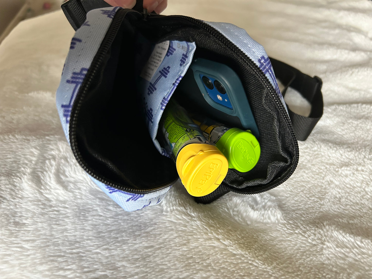 Dumbbell blue crossbody bag